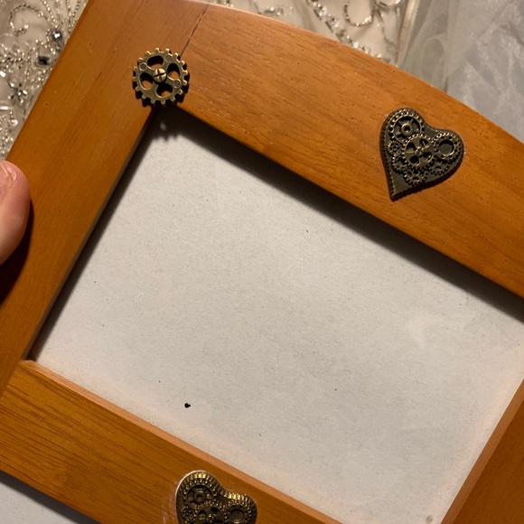 Picture frame - Picture 2 of 3